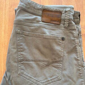 Mavi - Zach Straight - Dusty Olive Twill